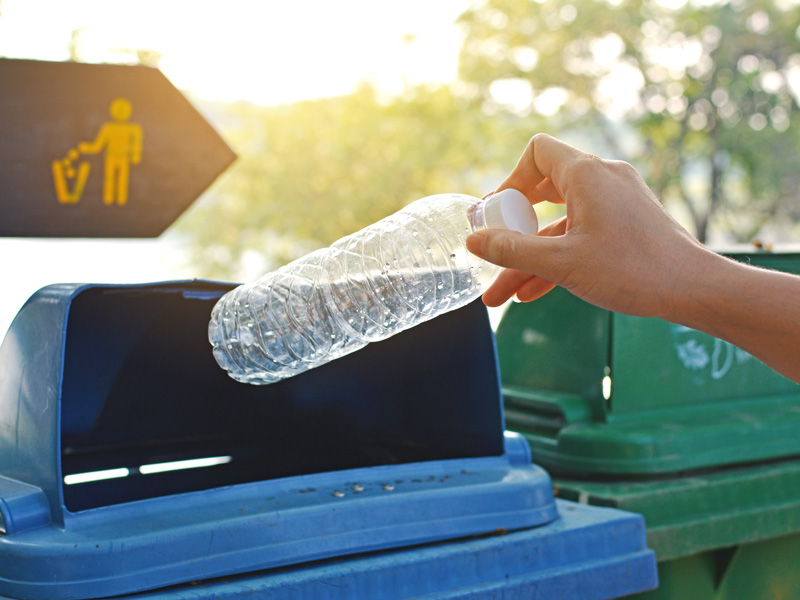 Dreiste Litterer entsorgen nach Wanne und Möbeln nun eine